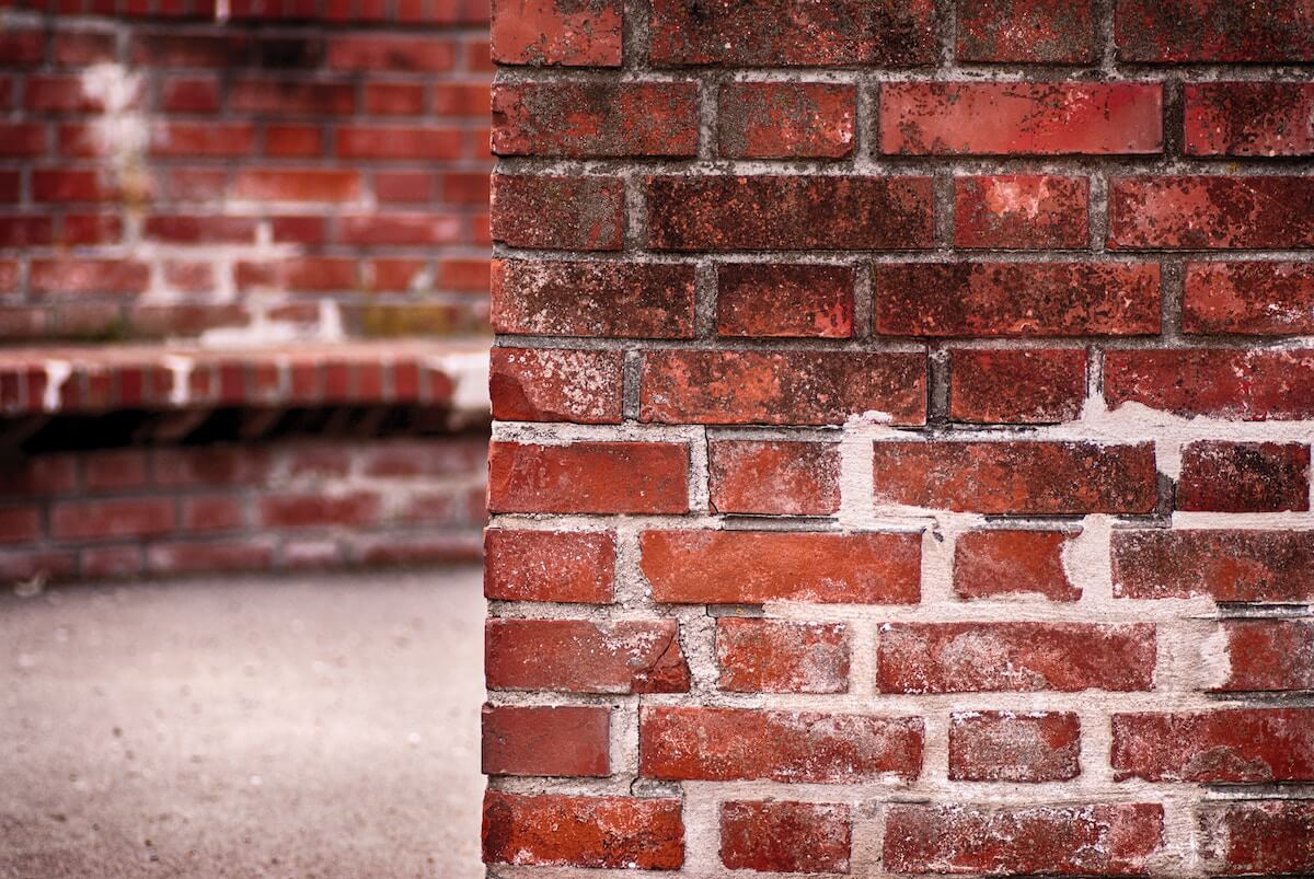 how to cut a brick like a champ